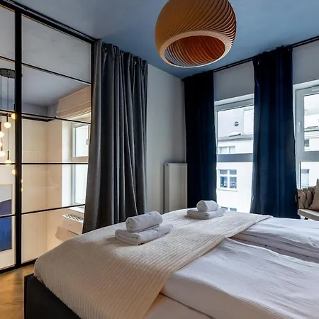 Citystay With A Mezzanine In The Heart Of Lägenhet *